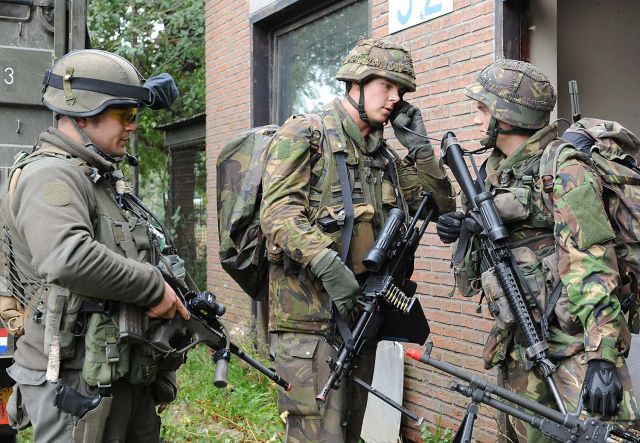 Bildgr&ouml;&szlig;e auf die Monitoraufl&ouml;sung (640x480 px) optimiert