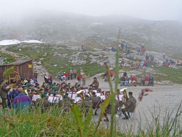 Bildgröße auf die Monitorauflösung (640x480 px) optimiert