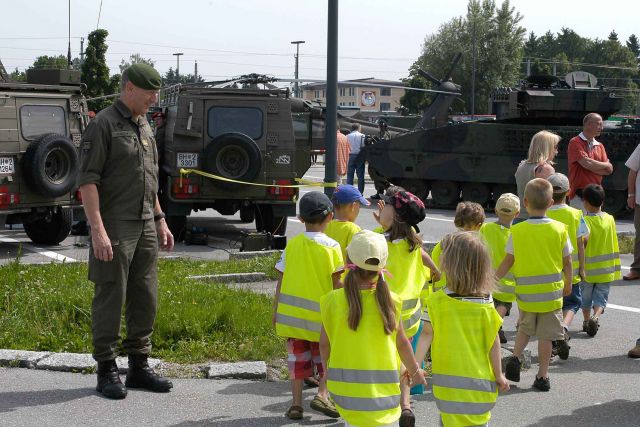 Bildgr&ouml;&szlig;e auf die Monitoraufl&ouml;sung (640x480 px) optimiert