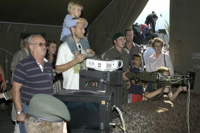 Bildgröße auf die Monitorauflösung (640x480 px) optimiert