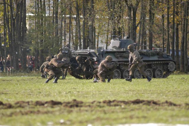 Bildgröße auf die Monitorauflösung (640x480 px) optimiert