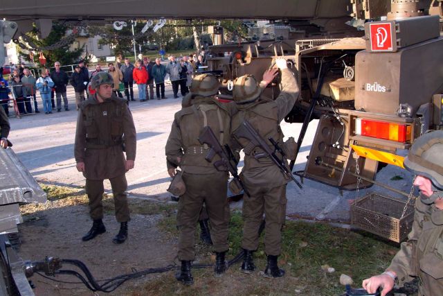 Bildgröße auf die Monitorauflösung (640x480 px) optimiert