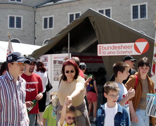 Bildgröße auf die Monitorauflösung (640x480 px) optimiert