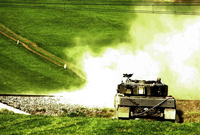 Bildname: schiessen14.jpg, momentane Bildgröße: 640x431 px Bildgröße auf die Monitorauflösung (640x480 px) optimiert