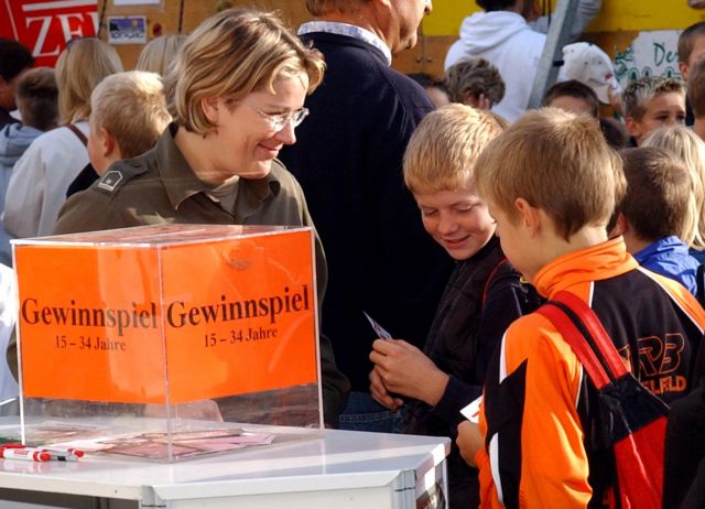 Bildgröße auf die Monitorauflösung (640x480 px) optimiert