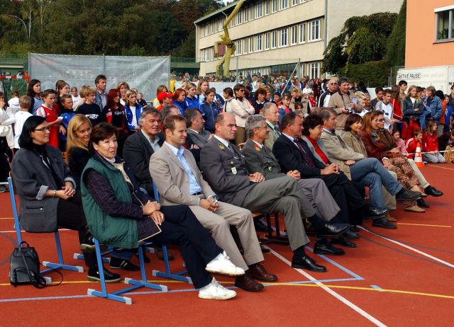 Bildname: schulsporttag_023.jpg, momentane Bildgröße: 640x462 px Bildgröße auf die Monitorauflösung (640x480 px) optimiert