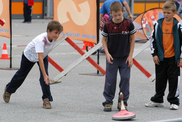 Bildname: schulsporttag_voitsberg_016.jpg, momentane Bildgröße: 640x427 px Bildgröße auf die Monitorauflösung (640x480 px) optimiert