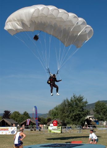 Bildgröße auf die Monitorauflösung (640x480 px) optimiert