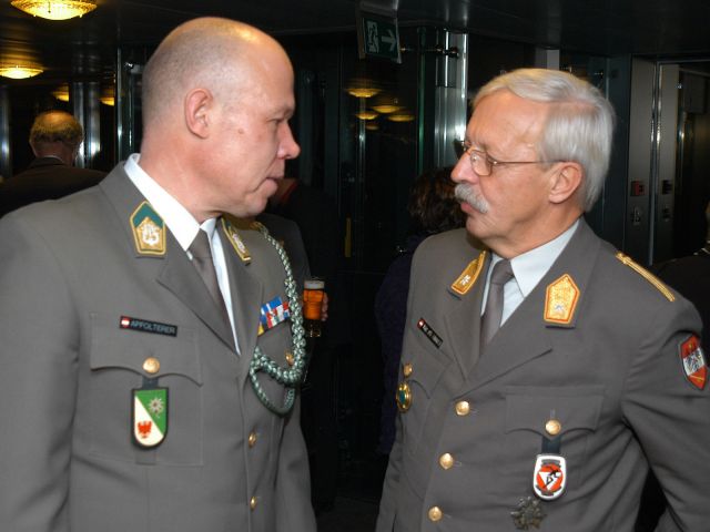 Bildgröße auf die Monitorauflösung (640x480 px) optimiert