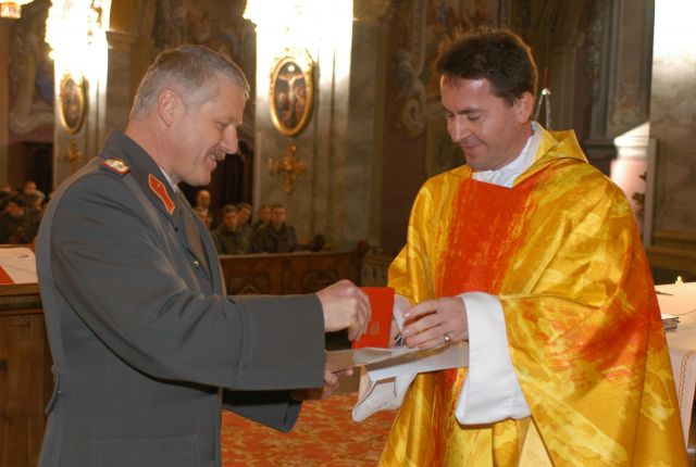 Bildgröße auf die Monitorauflösung (640x480 px) optimiert