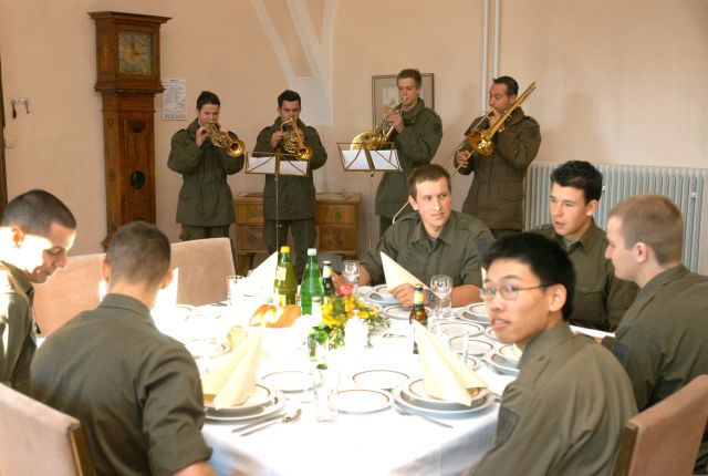 Bildgröße auf die Monitorauflösung (640x480 px) optimiert