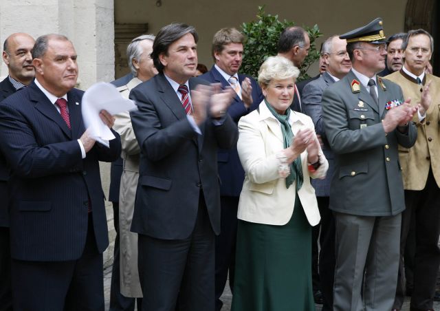 Bildgr&ouml;&szlig;e auf die Monitoraufl&ouml;sung (640x480 px) optimiert