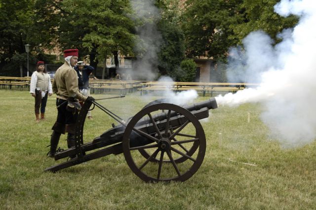 Bildgröße auf die Monitorauflösung (640x480 px) optimiert