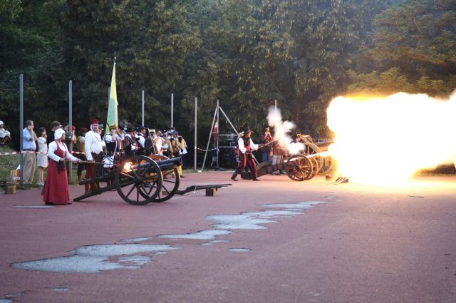 Bildgröße auf die Monitorauflösung (640x480 px) optimiert