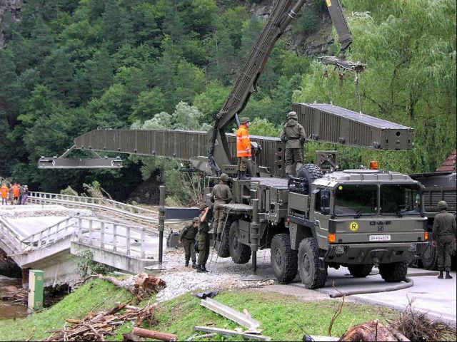 Bildname: verg_dispute_081.jpg, momentane Bildgröße: 640x480 px Bildgröße auf die Monitorauflösung (640x480 px) optimiert