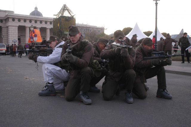 Bildgr&ouml;&szlig;e auf die Monitoraufl&ouml;sung (640x480 px) optimiert