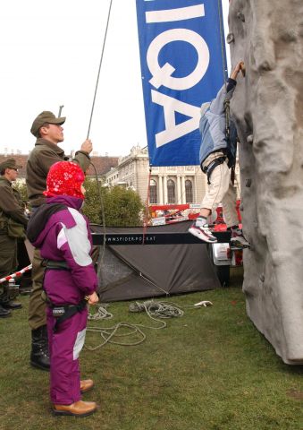 Bildgr&ouml;&szlig;e auf die Monitoraufl&ouml;sung (640x480 px) optimiert