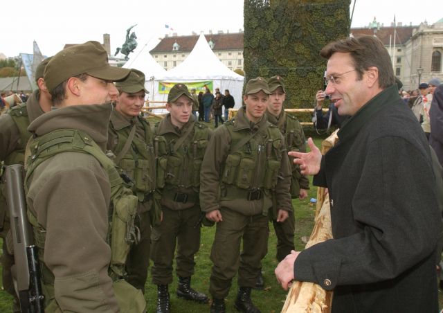 Bildgröße auf die Monitorauflösung (640x480 px) optimiert