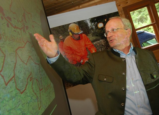 Bildgröße auf die Monitorauflösung (640x480 px) optimiert