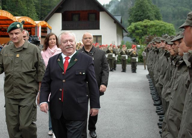 Bildgröße auf die Monitorauflösung (640x480 px) optimiert