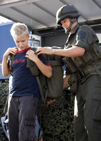 Bildgr&ouml;&szlig;e auf die Monitoraufl&ouml;sung (640x480 px) optimiert