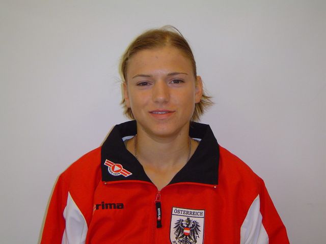 Bildname: windisch_veronika_sportanzug_1.jpg, momentane Bildgröße: 640x480 px Bildgröße auf die Monitorauflösung (640x480 px) optimiert
