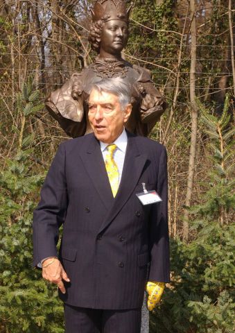 Bildgröße auf die Monitorauflösung (640x480 px) optimiert