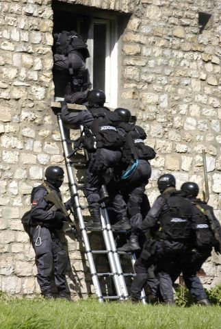 Bildgröße auf die Monitorauflösung (640x480 px) optimiert