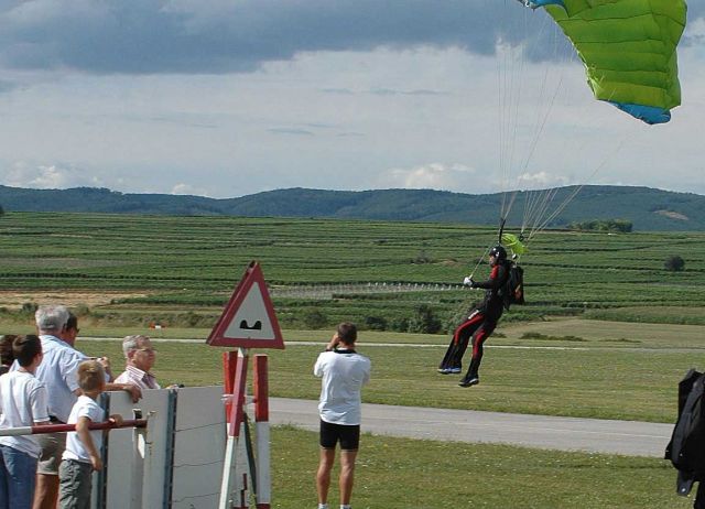 Bildgröße auf die Monitorauflösung (640x480 px) optimiert