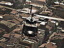 Helikopter-Teams üben mit ihren AB-212-Maschinen im Juni in Italien. (Bild öffnet sich in einem neuen Fenster)