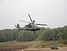 Der "Tiger"-Kampfhubschrauber beeindruckte die Lehrgangsteilnehmer. (Bild öffnet sich in einem neuen Fenster)