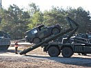 Ein Schad-Kfz wird angeliefert. (Bild öffnet sich in einem neuen Fenster)