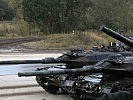 "Leopard"-Kampfpanzer der deutschen Bundeswehr. (Bild öffnet sich in einem neuen Fenster)
