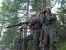 ...mit verschiedenen Infanteriewaffen. (Bild öffnet sich in einem neuen Fenster)