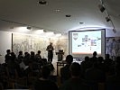 ...Oberst Kronreif vom Radarbataillon. (Bild öffnet sich in einem neuen Fenster)