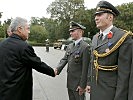 Heinz Fischer gratuliert persönlich. (Bild öffnet sich in einem neuen Fenster)