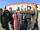 Die Offiziere leisteten ihren Eid auf die Republik. (Bild öffnet sich in einem neuen Fenster)