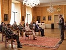 Generalmajor Pronhagl informiert über die Aufgaben der Militärakademie. (Bild öffnet sich in einem neuen Fenster)