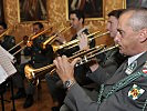 Die Militärmusik Burgenland umrahmt die Sponsion musikalisch. (Bild öffnet sich in einem neuen Fenster)