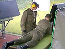 Am Schießstand. (Bild öffnet sich in einem neuen Fenster)