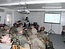 Besprechung des Trainings anhand der Echtzeitauswertung. (Bild öffnet sich in einem neuen Fenster)