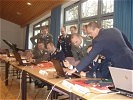 Eine elekktronische Plattform unterstützt die Unteroffiziere beim Lernen. (Bild öffnet sich in einem neuen Fenster)