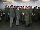 ...und an Brigadier Andreas Rotter, den Kommandanten der Akademie. (Bild öffnet sich in einem neuen Fenster)