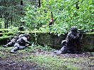 Teamwork: Gemeinsam müssen die Kadersoldaten Gefechtsaufgaben lösen. (Bild öffnet sich in einem neuen Fenster)