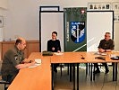 Im Lagezentrum des Brigadekommandos. (Bild öffnet sich in einem neuen Fenster)