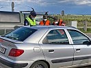 Kontrollen an der Grenze, gemeinsam mit der Polizei. (Bild öffnet sich in einem neuen Fenster)