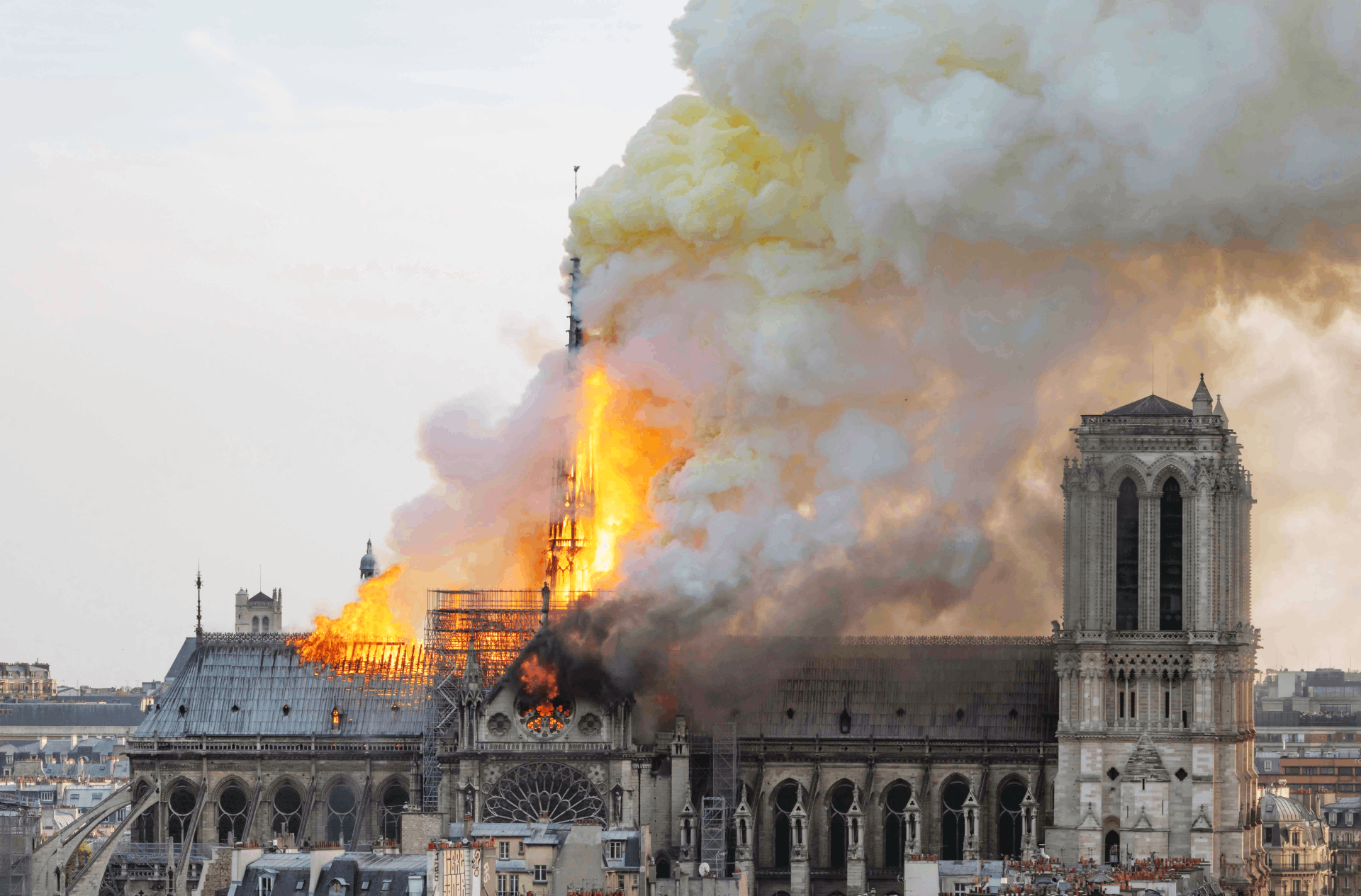 Notre_Dame_Feuer