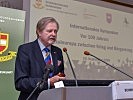 Erwin A. Schmidl eröffnete die Veranstaltung. (Bild öffnet sich in einem neuen Fenster)
