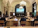 Eröffnung des Workshops durch Benedikt Hensellek und Olaf Garlich. (Bild öffnet sich in einem neuen Fenster)