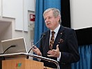Erwin Schmidl erläuterte die österreichische Sicherheitspolitik seit 1955. (Bild öffnet sich in einem neuen Fenster)